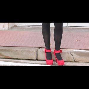 Red High heels - stilettos bows